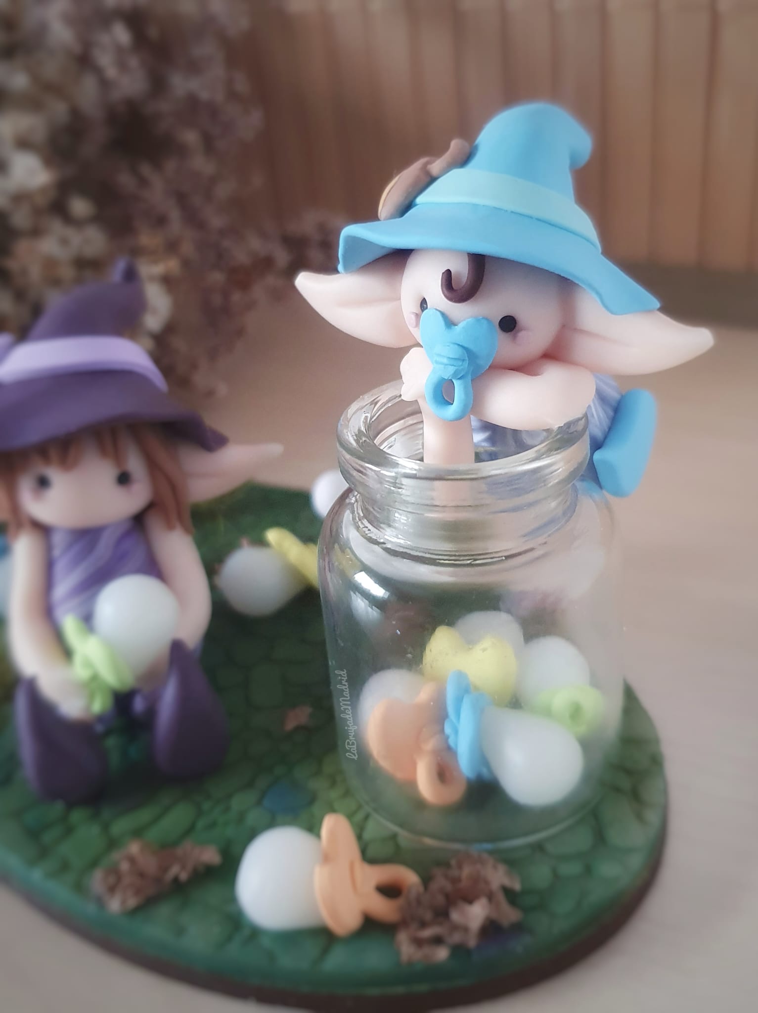 figura de duende bebe en azul